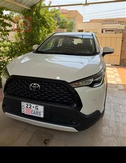 تۆیۆتا کۆرۆلا کرۆس